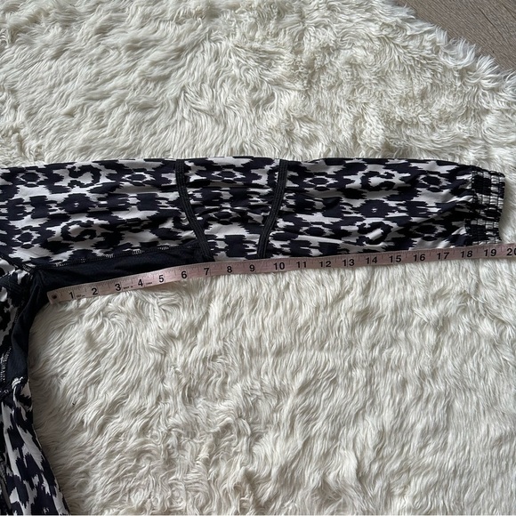 Lululemon Jacket Run Willpower 1/2 Zip Hooded Pullover Windbreaker Ikat 4 - Picture 12 of 12